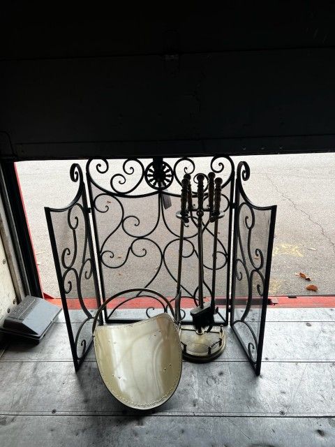 Fireplace Screen And Tools
