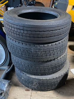 Truck Tires 225/70R19.5