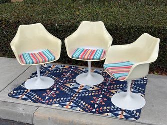 3x Vintage 1960s Swiveling Tulip Chairs