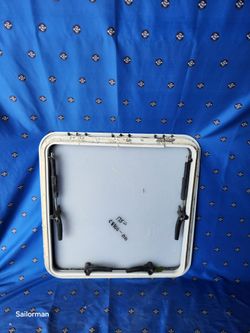 C8100-011 Hatch With 25"x25" Cutout