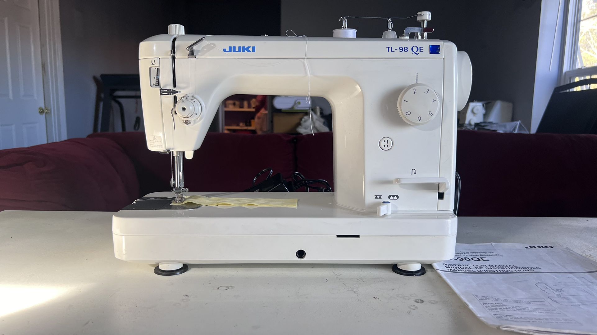 Juki TL98qe Sewing Machine 