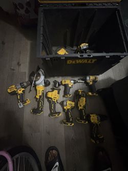 Dewalt Hand Tools