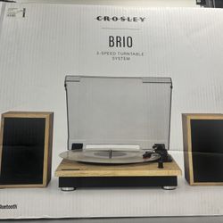 Crosley Brio 