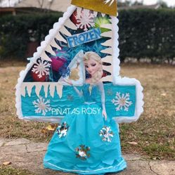 Frozen Birthday Party Piñata 