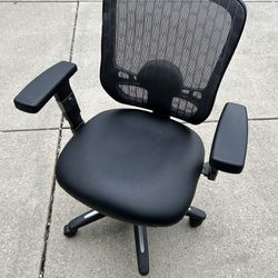 Leather Seat Office Chair