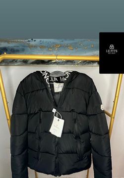 Moncler Puffer Jacket 