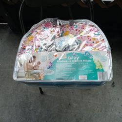 Feeding And Support Pillow