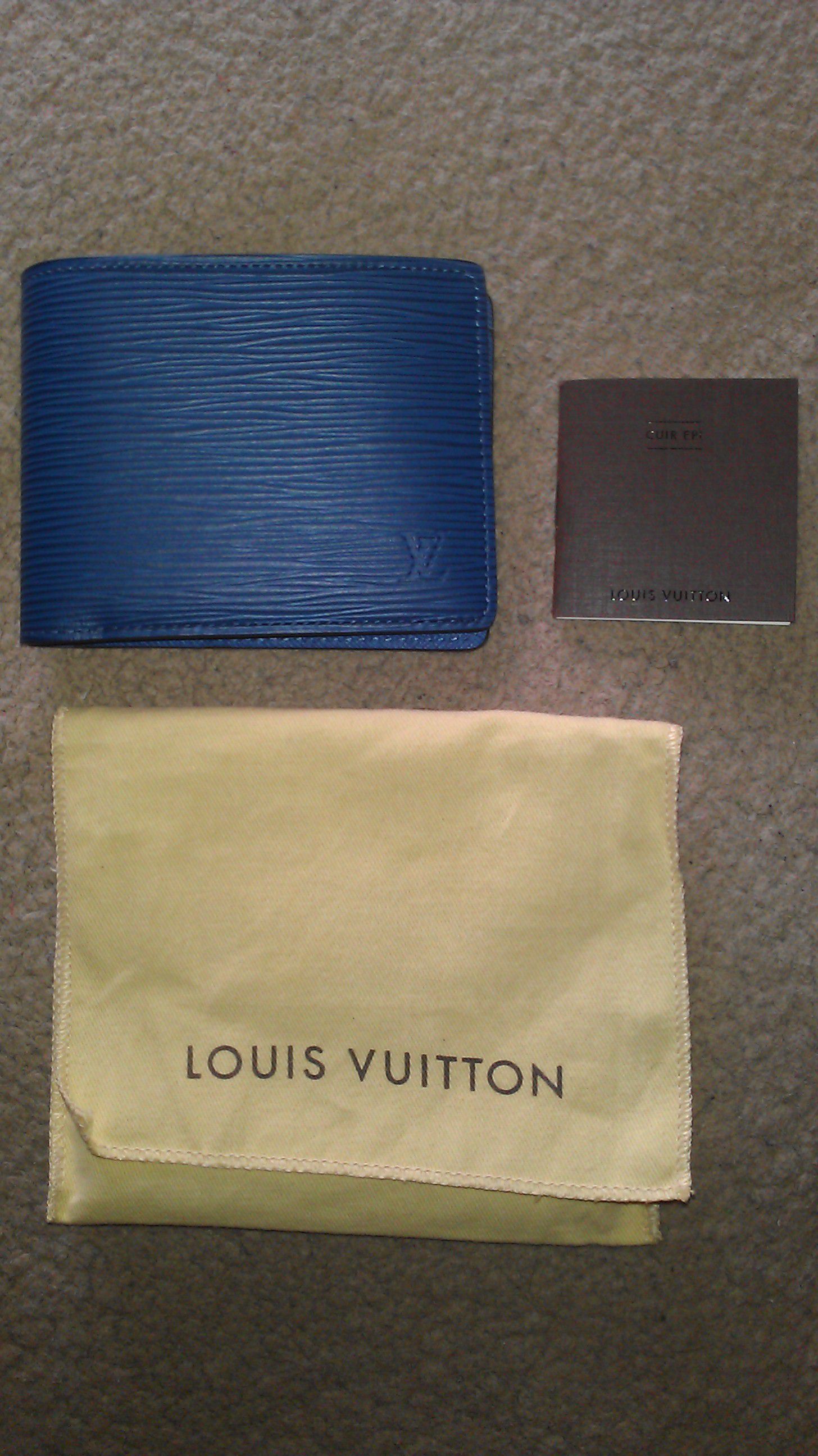 Mens Louis Vuitton Epi Leather  Louis vuitton handbags outlet