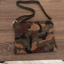 Camouflage Messenger Bag