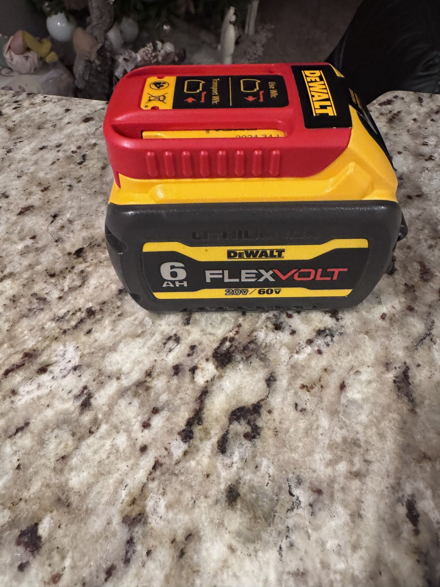 DEWALT FLEXVOLT 20V/60V MAX Lithium-Ion 6.0Ah Battery Pack