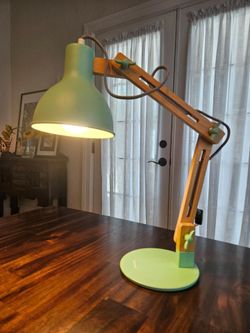 Swing Arm Desk Lamp