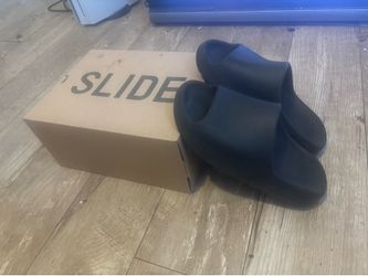 Used Yeezy slides