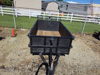 5'x8' Heavy Duty Utility Trailer – Excellent Condition