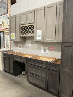 Kitchen cabinets variety of colors