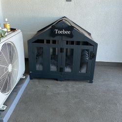Dog House For Sell
