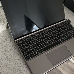 Asus mini laptop/tablet