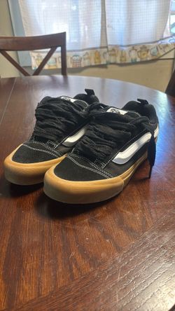 Vans Knu Skool Sneakers Black Gum Sole