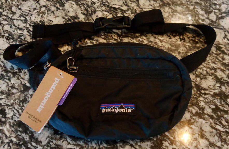 Brand New With Tags Patagonia Black Fanny Pack