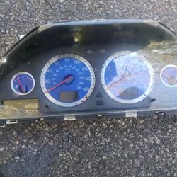 Volvo V70R S60R Cluster