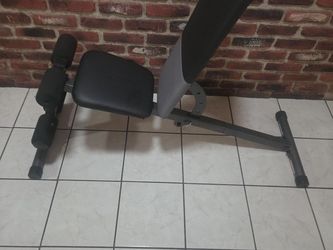 Adjustable Weight Bench with Leg Curl