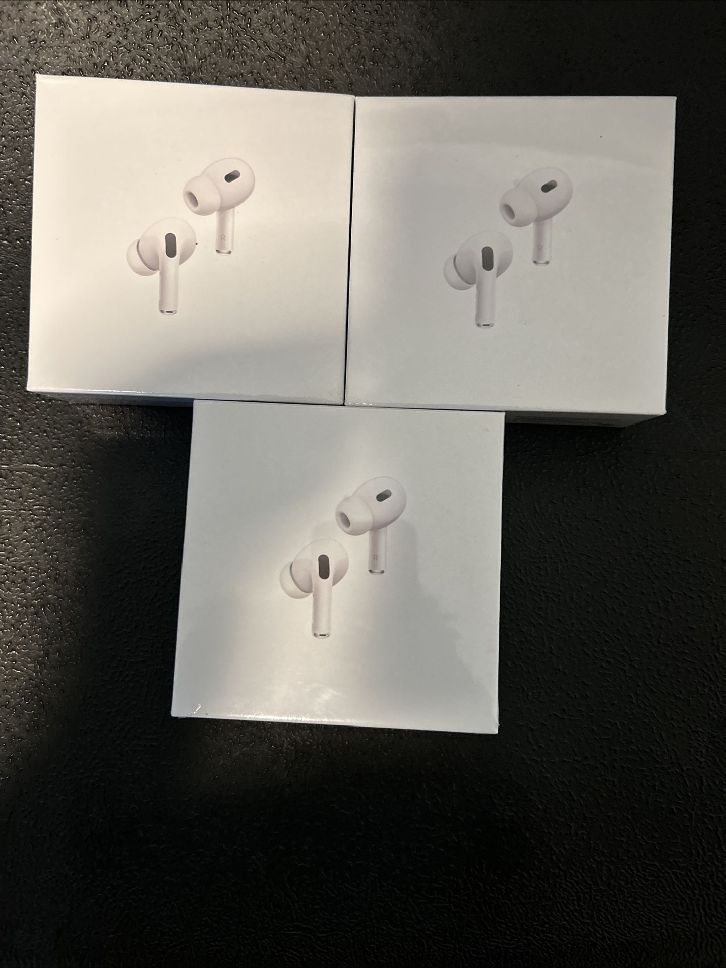 Apple AirPods Pro 2nd Generation with MagSafe Wireless Charging Case (USB‑C)