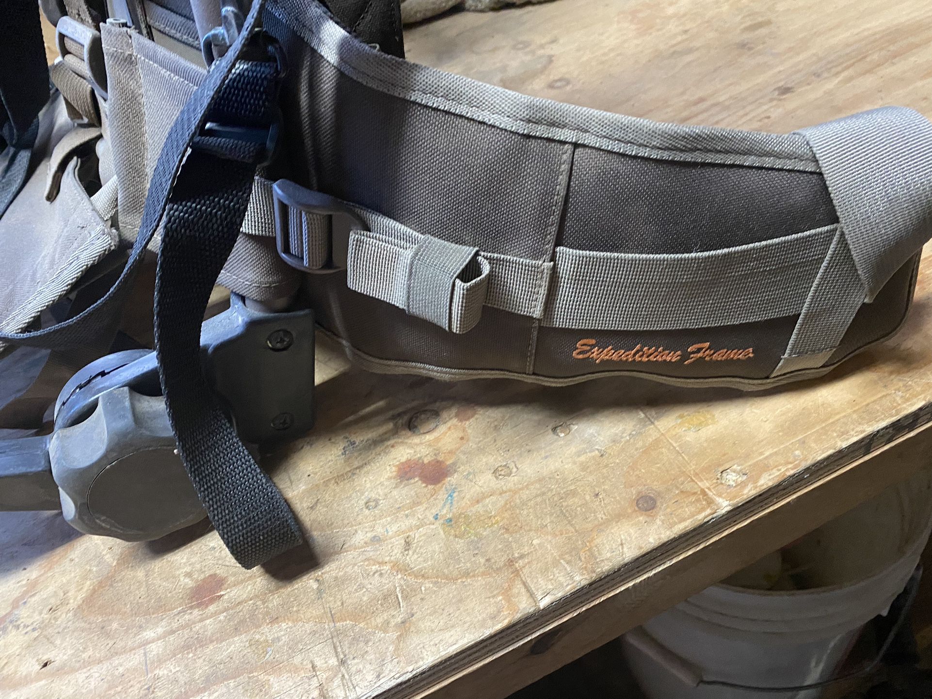 Hideaway Expedition Pack Frame for Sale in St. Helens, OR - OfferUp