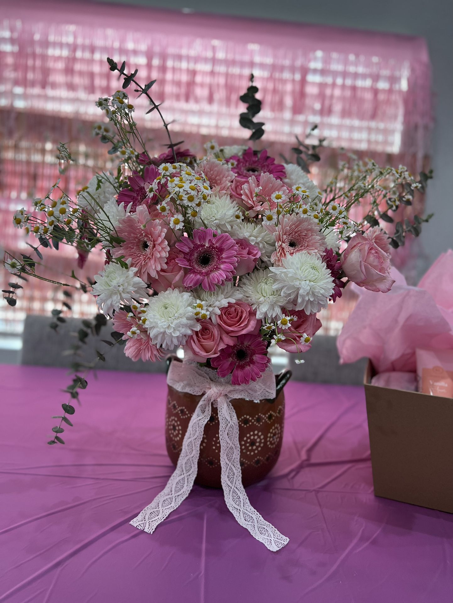 Ollita Flower Arrangements 