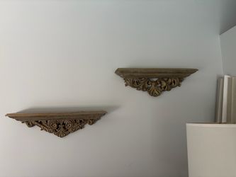 Floating shelf