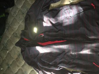 NB Track Windbreaker sz XL