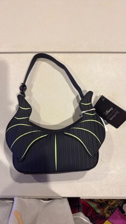 New ‼️ Loungefly Disney Sleeping Beauty Maleficent Horns Shoulder Bag