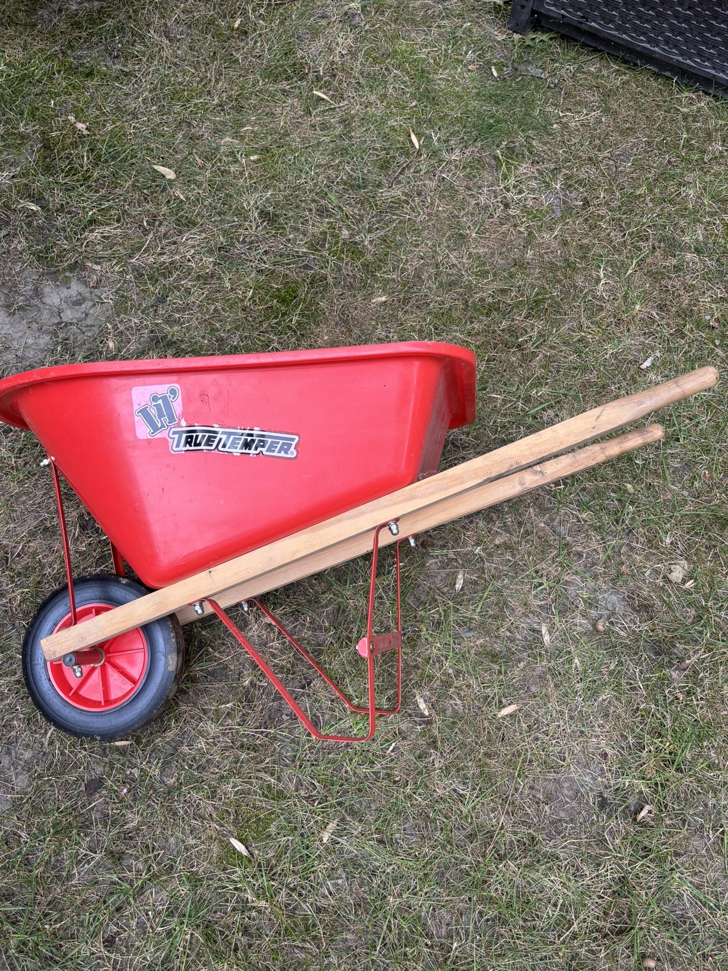 Toy Wheelbarrow In Excellent Condition