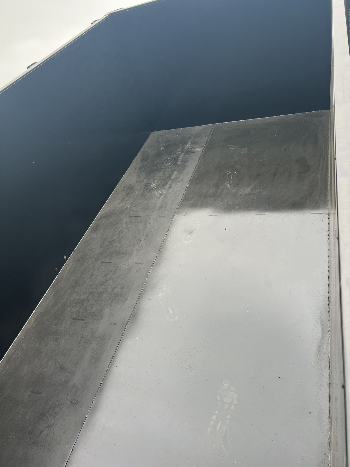 Dump Trailers Material handling