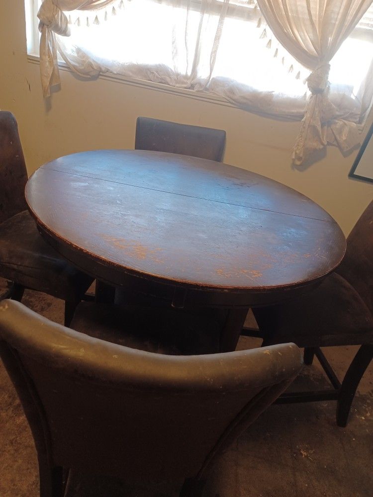 Free Table And Chairs