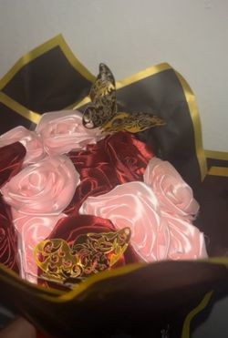 pink and red bouquet/ramo
