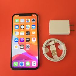Apple iPhone X - UNLOCKED - Like New 