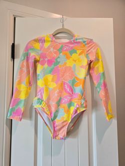 Girls long sleeved swimsuit