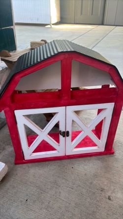 Barn party supplies
