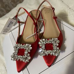 Very beautiful women's shoes