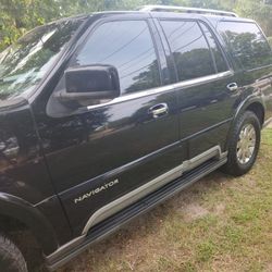 2003 Lincoln Navigator