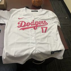 Nike MLB Ohtani #17 Jersey – XL –