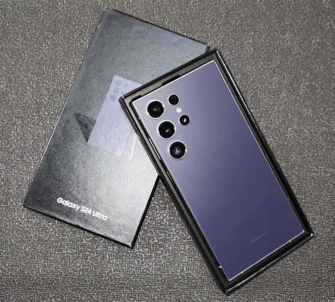 Samsung Galaxy S24 Ultra Unlocked 🍒