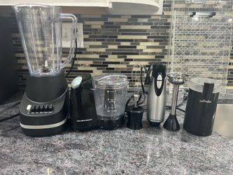 Kitchen Appliance Bundle - 4 Items (Hamilton Beach & Wancle)