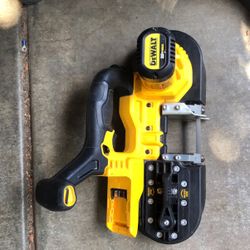 Dewalt Compact Band Saw DCS371