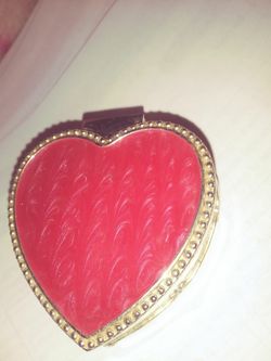 Little jwel heart-shape box