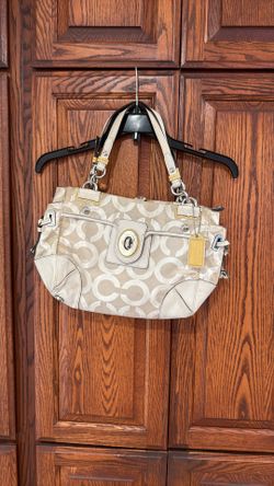 Coach Purse Handbag Shoulder Clutch Satchel
