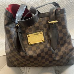 AUTHENTIC LV Hempstead MM Damper Bag 