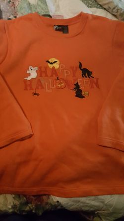 Nice warm Orange Halloween Sweatshirt 2x