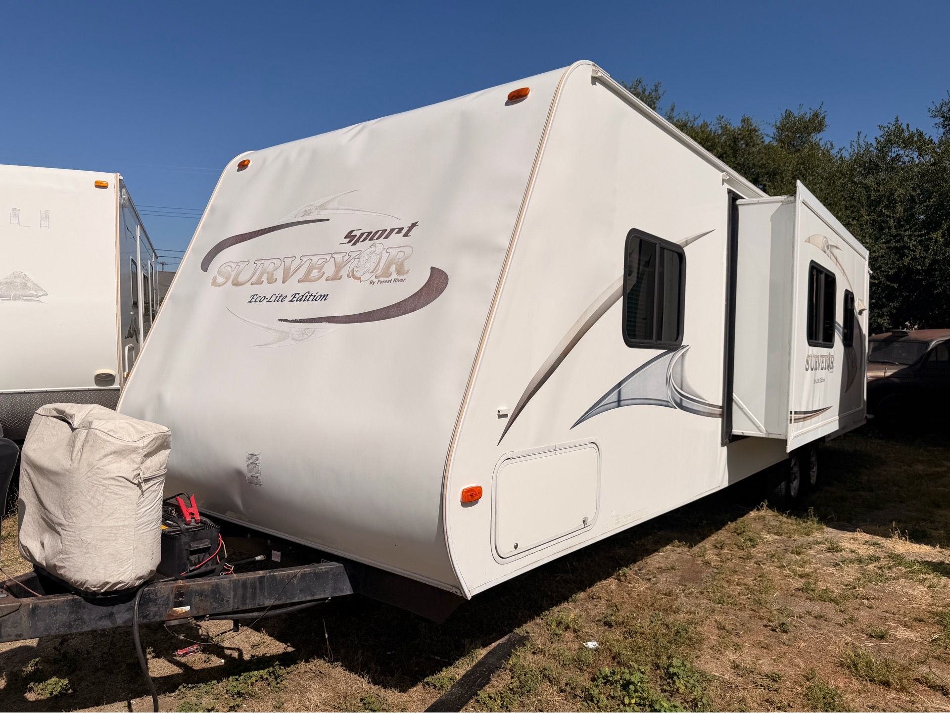 2011 Forest River Surveyor
