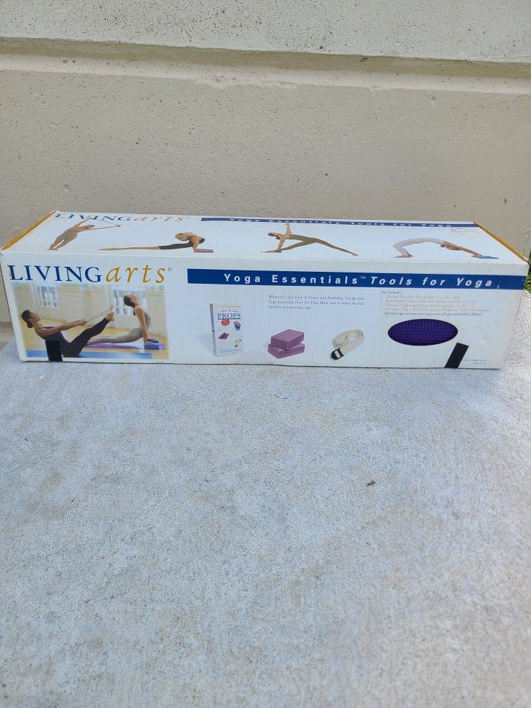 Yoga Essentials Set 