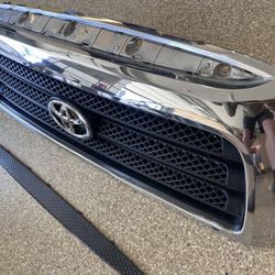 OEM Factory grill 07 Toyota Tundra 